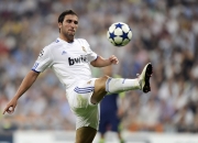 关于大比分获胜首场状态出色，澳大利亚队观众沸腾！，詹姆斯重返赛场上演精彩一战的信息