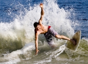  莱万特和卡宴哪个保值 